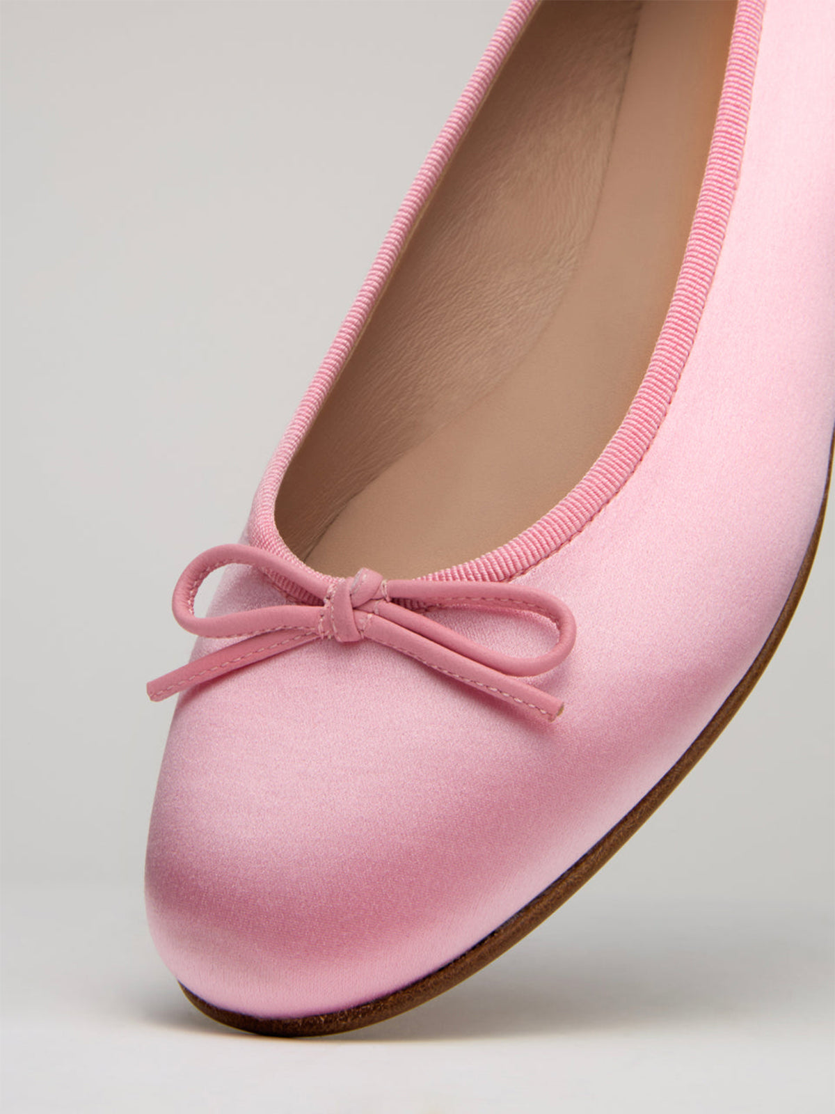 Slip-On Round-Toe Front Bow Simple Ballet Flats - Pink Satin