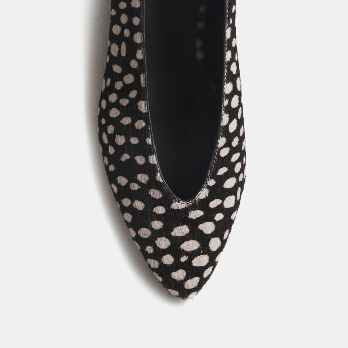 Chic Slip-On Pointed-Toe Simple Ballet Flats - Deer Pattern
