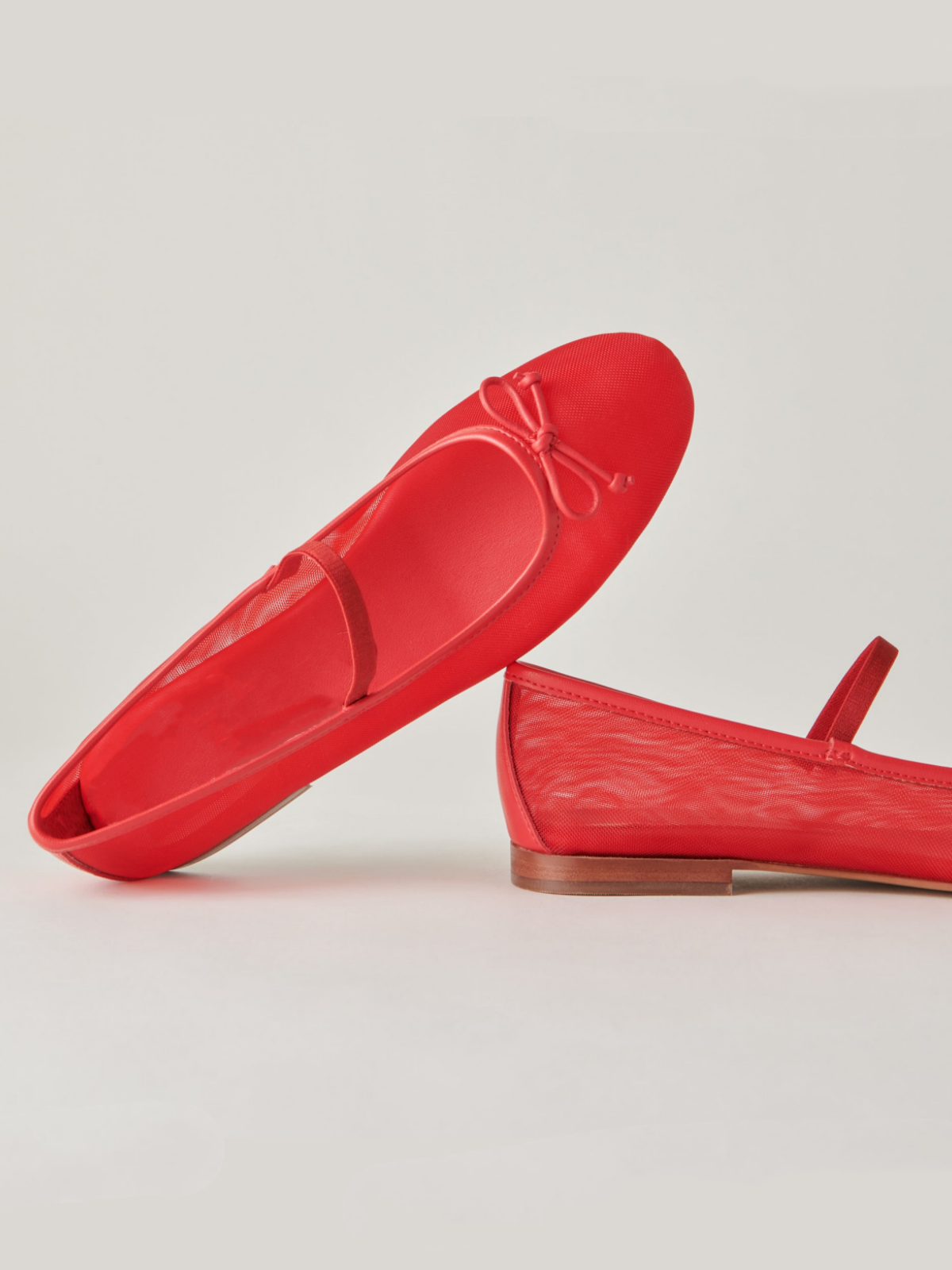 Bow Round-Toe Ballet Flats Mary Janes in Red Mesh