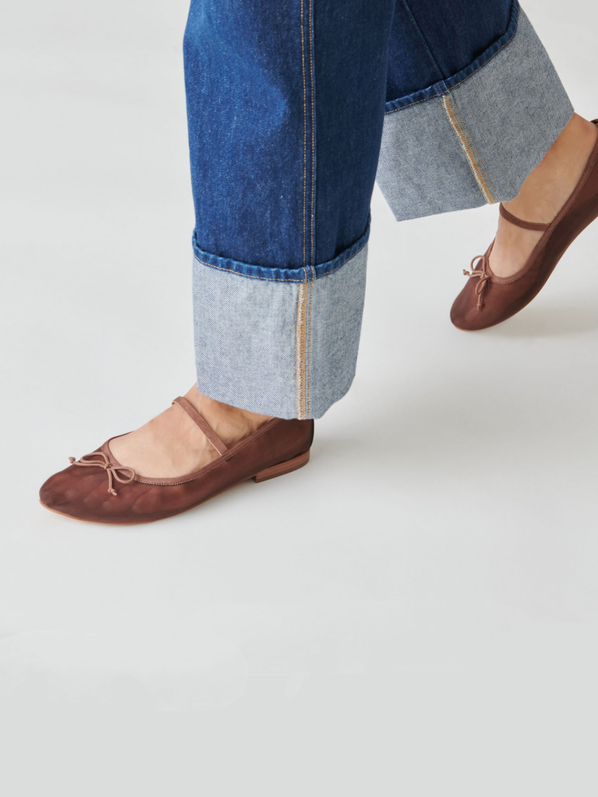 Bow Round-Toe Ballet Flats Mary Janes in Brown Mesh