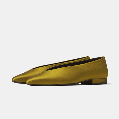 Chic Slip-On Pointed-Toe Simple Ballet Flats - Champagne Satin