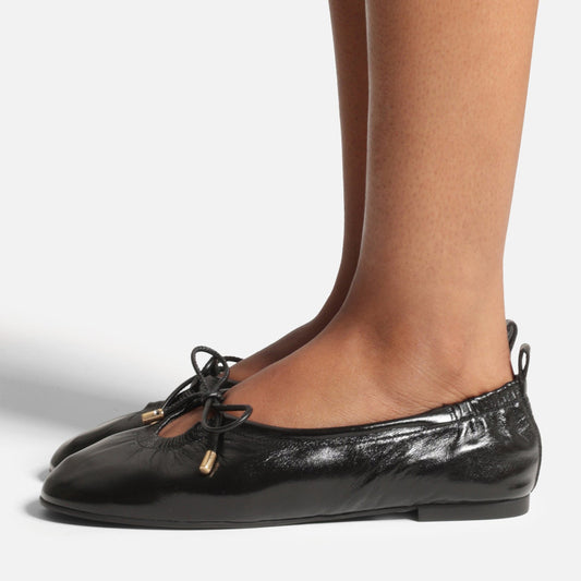 Black Round-Toe Front Strap Fashion Slip-On Ballet Flats