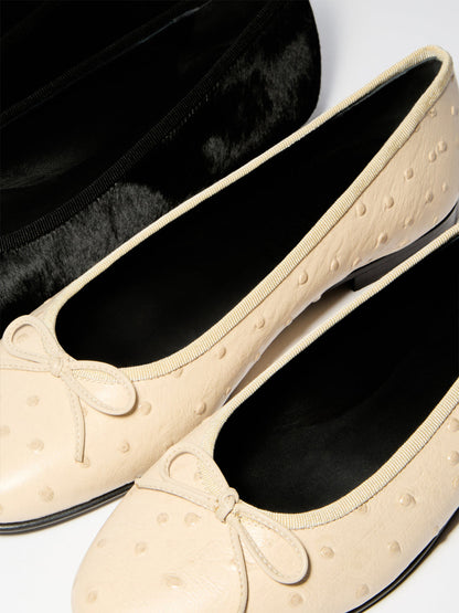Slip-On Round-Toe Front Bow Simple Ballet Flats - Bone Ostrich Pattern