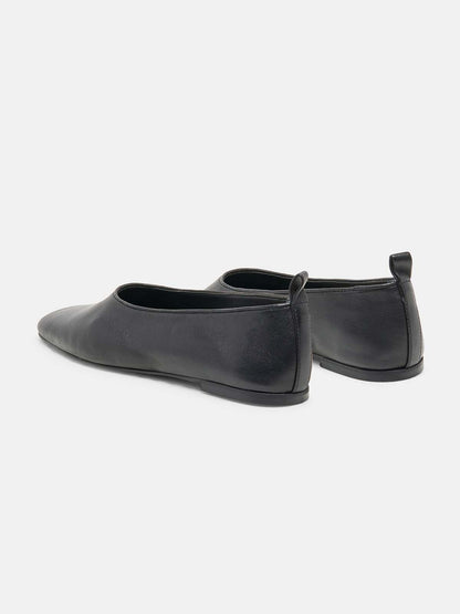 Black Square-Toe Slip-On Simple Flats