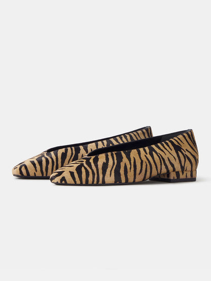 Zebra Pattern Pointed-Toe Slip-On Simple Ballet Flats