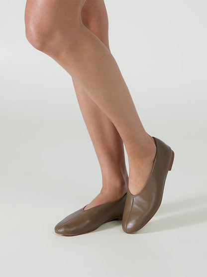 Round-Toe Chic Slip-On Ballet Simple Flats - Brown