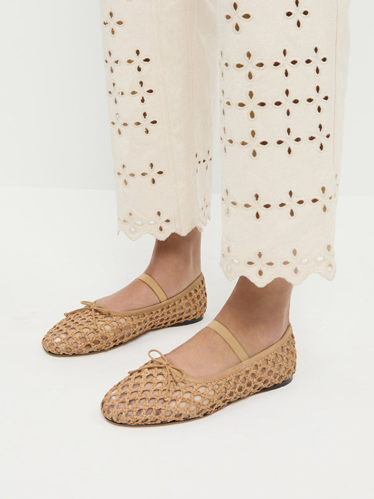 Brown Woven And Mesh Round-Toe Front Bow And Middle Strap Ballet Flats