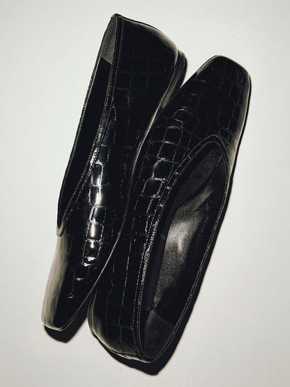 Black Stone Pattern Vegan Leather Square-Toe Sleek Chic Ballet Flats