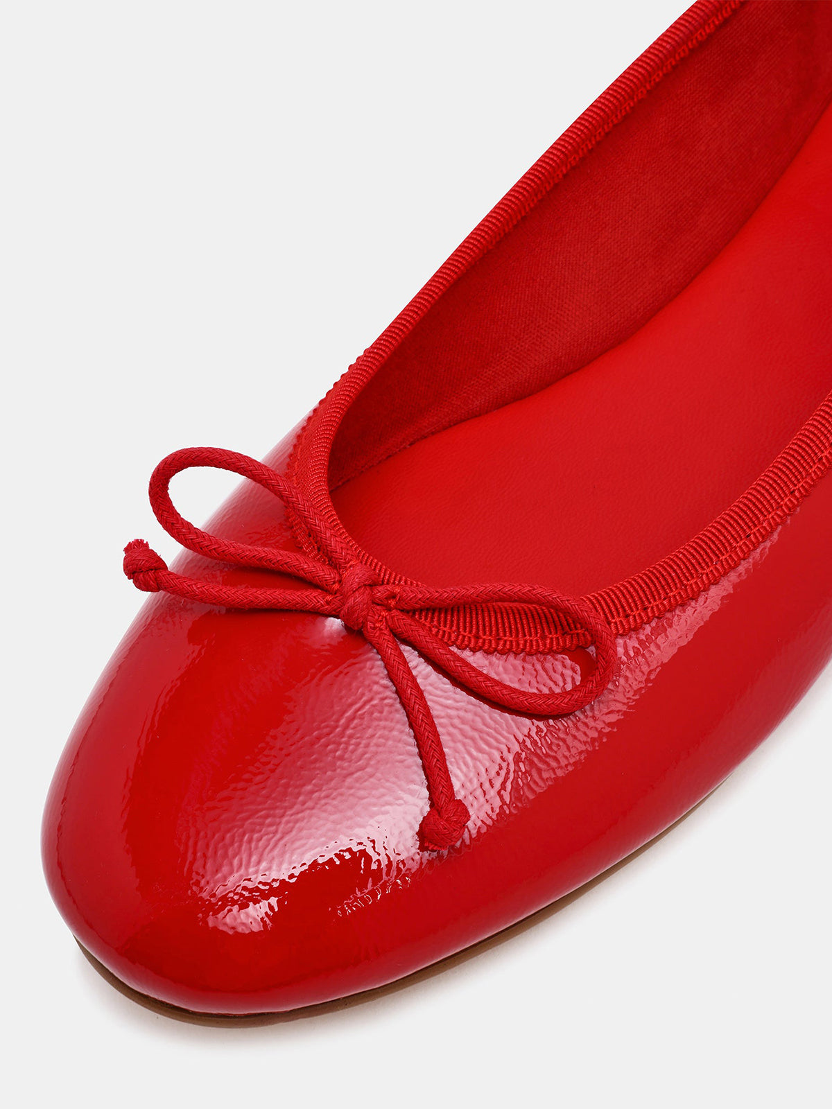 Red Round-Toe Simple Slip-On Ballet Flats With Front Bow