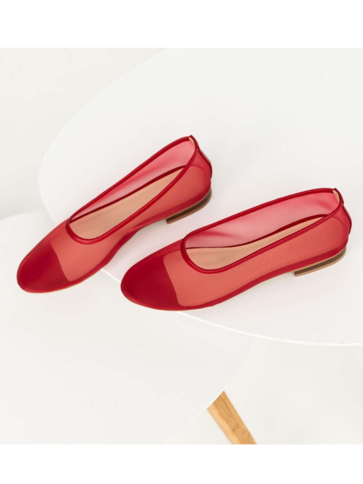 Round-Toe Slip-On Ballet Flats in Red Mesh