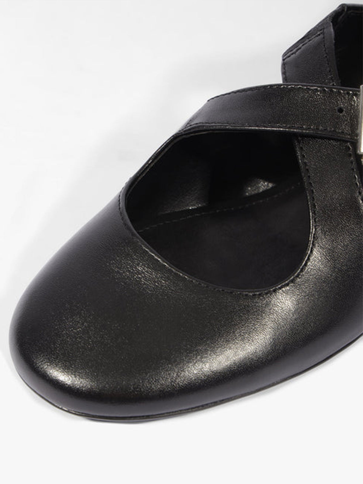 Black Square-Toe Chic Crossed Strap With Buckle Slip-On Flats