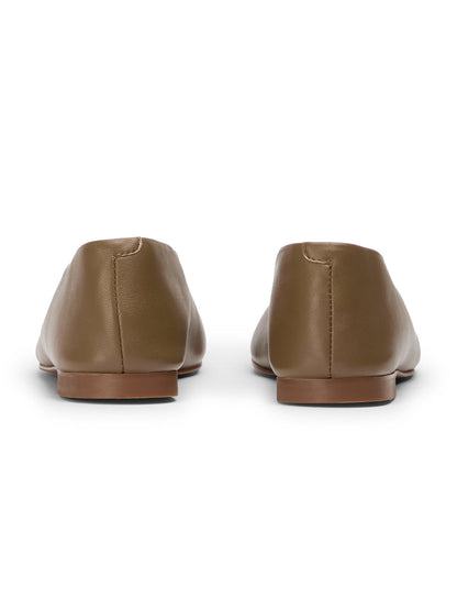 Round-Toe Chic Slip-On Ballet Simple Flats - Brown