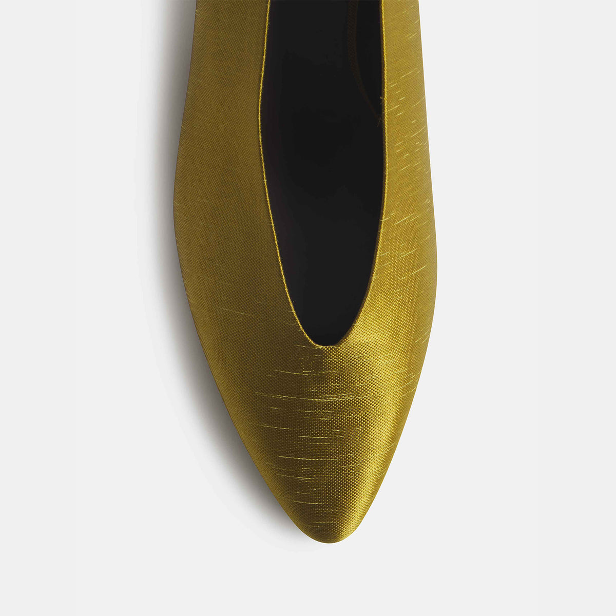 Chic Slip-On Pointed-Toe Simple Ballet Flats - Champagne Satin