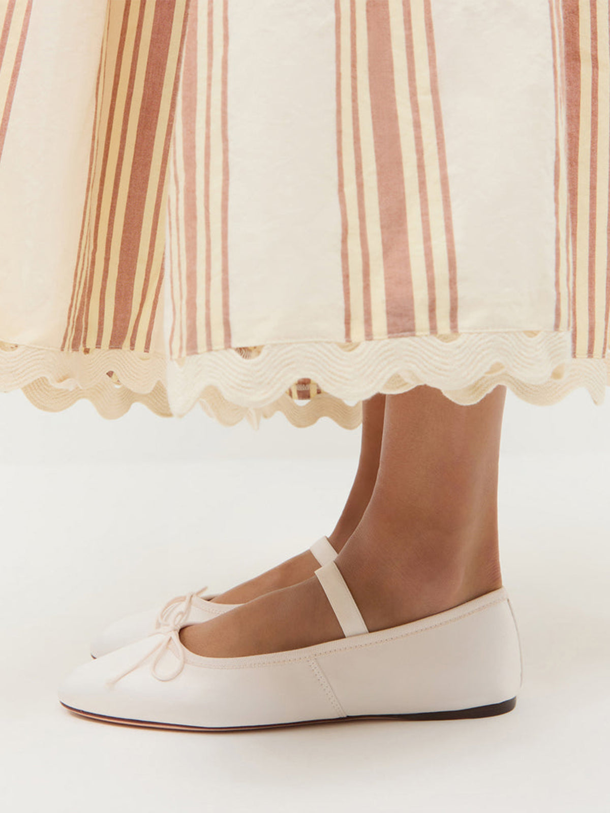 White Satin Round-Toe Mary Jane Front Bow Ballet Flats