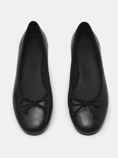 Black Round-Toe Simple Slip-On Ballet Flats With Front Bow