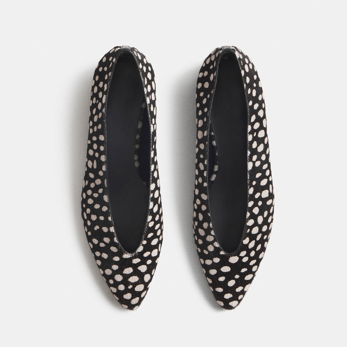 Chic Slip-On Pointed-Toe Simple Ballet Flats - Deer Pattern