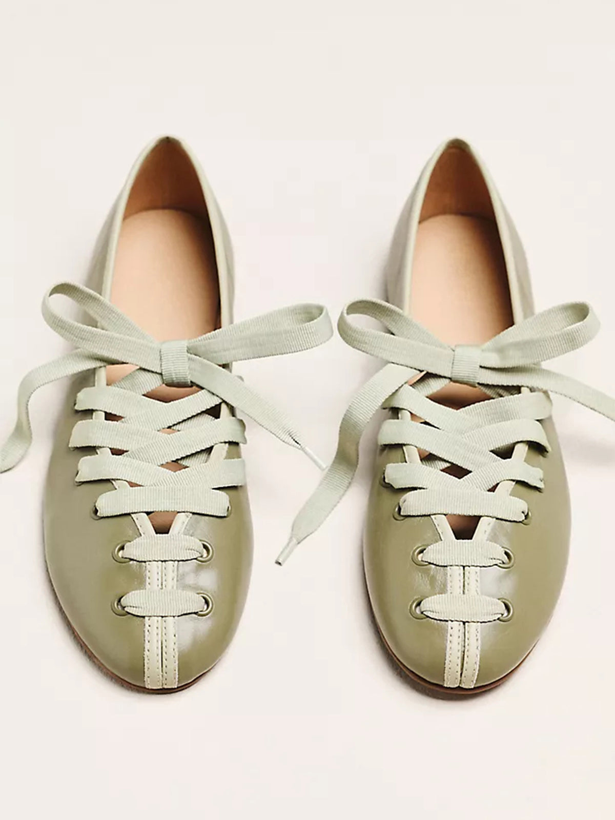 Green Round-Toe Simple Lace-Up Slip-On Ballet Flats