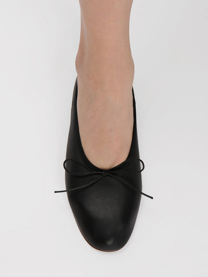 Black Round-Toe Simple Chic Ballet Flats With Front Bow
