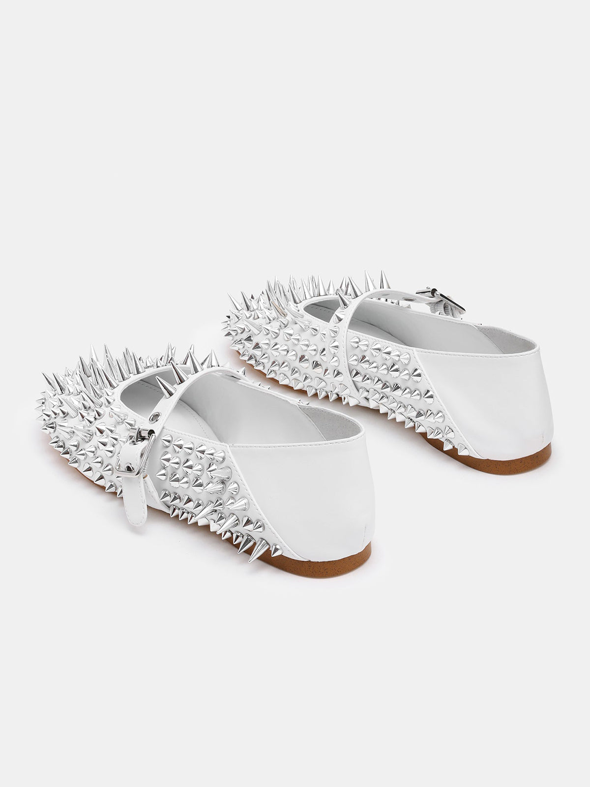 White Round-Toe Full Rivet And Middle Strap Chic Ballet Flats