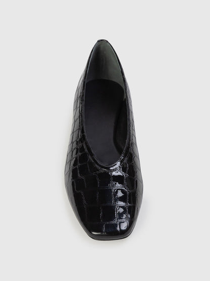 Black Stone Pattern Vegan Leather Square-Toe Sleek Chic Ballet Flats