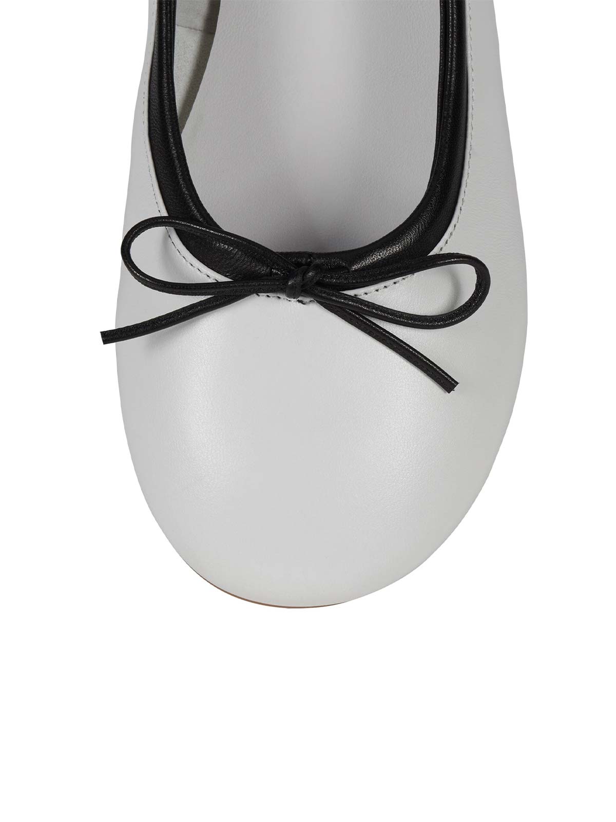 Chic Round-Toe Front Bow Slip-On Ballet Flats - White