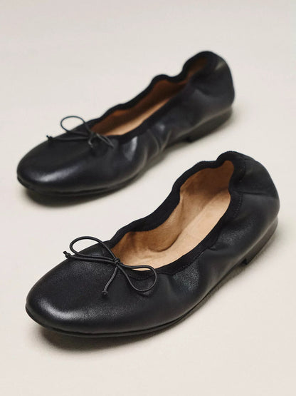 Black Round-Toe Slip-On Classic Ballet Flats With Front Bow
