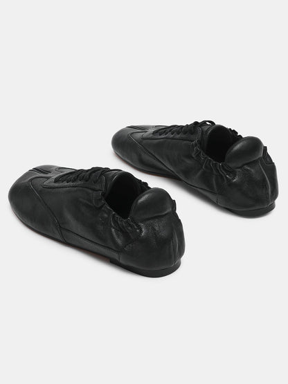 Black Split-Toe Classic Lace-Up Flats Sneakers