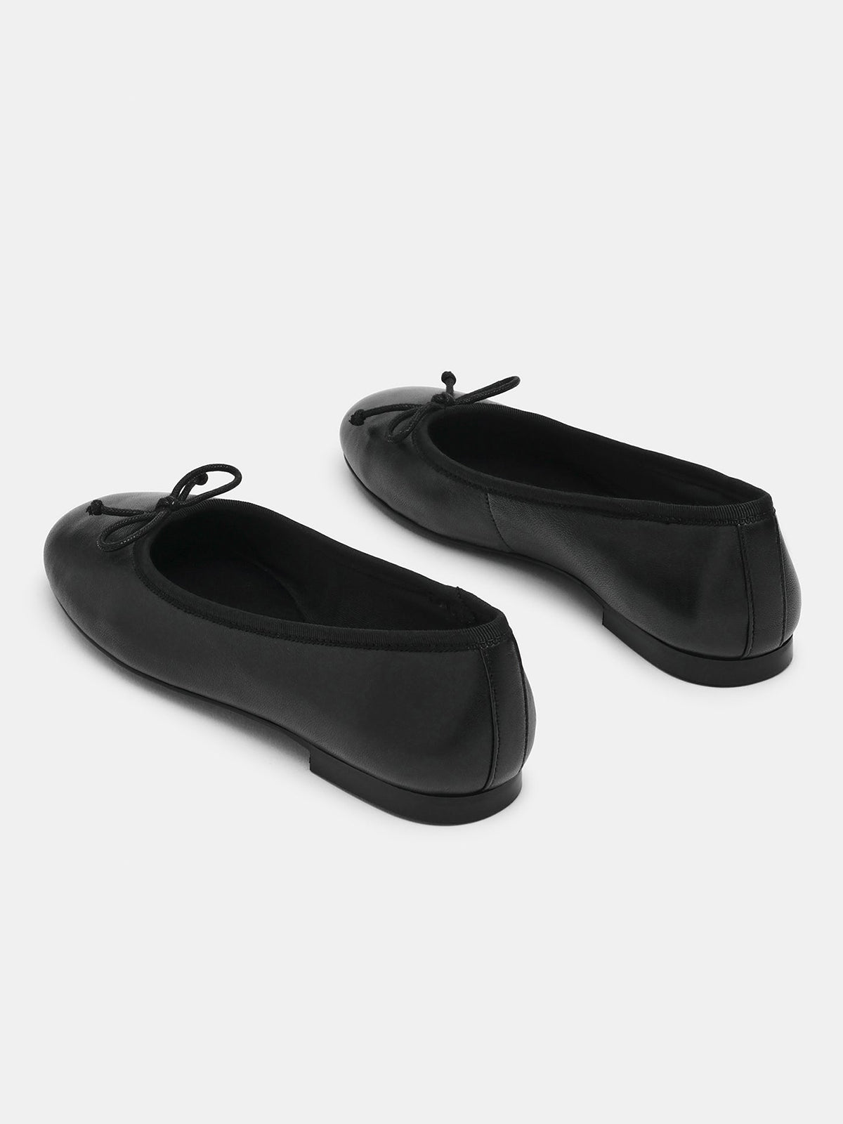 Black Round-Toe Simple Slip-On Ballet Flats With Front Bow