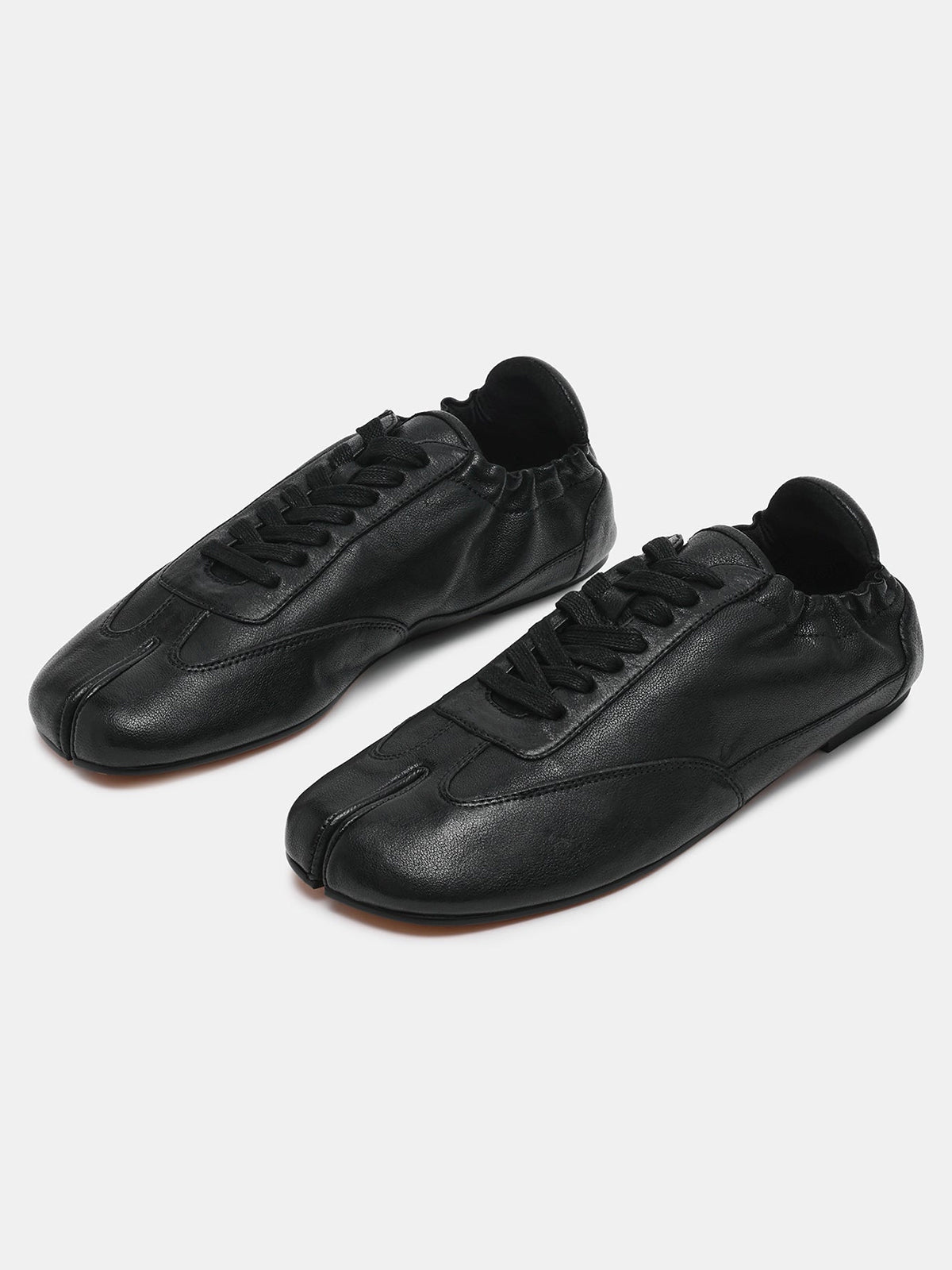 Black Split-Toe Classic Lace-Up Flats Sneakers