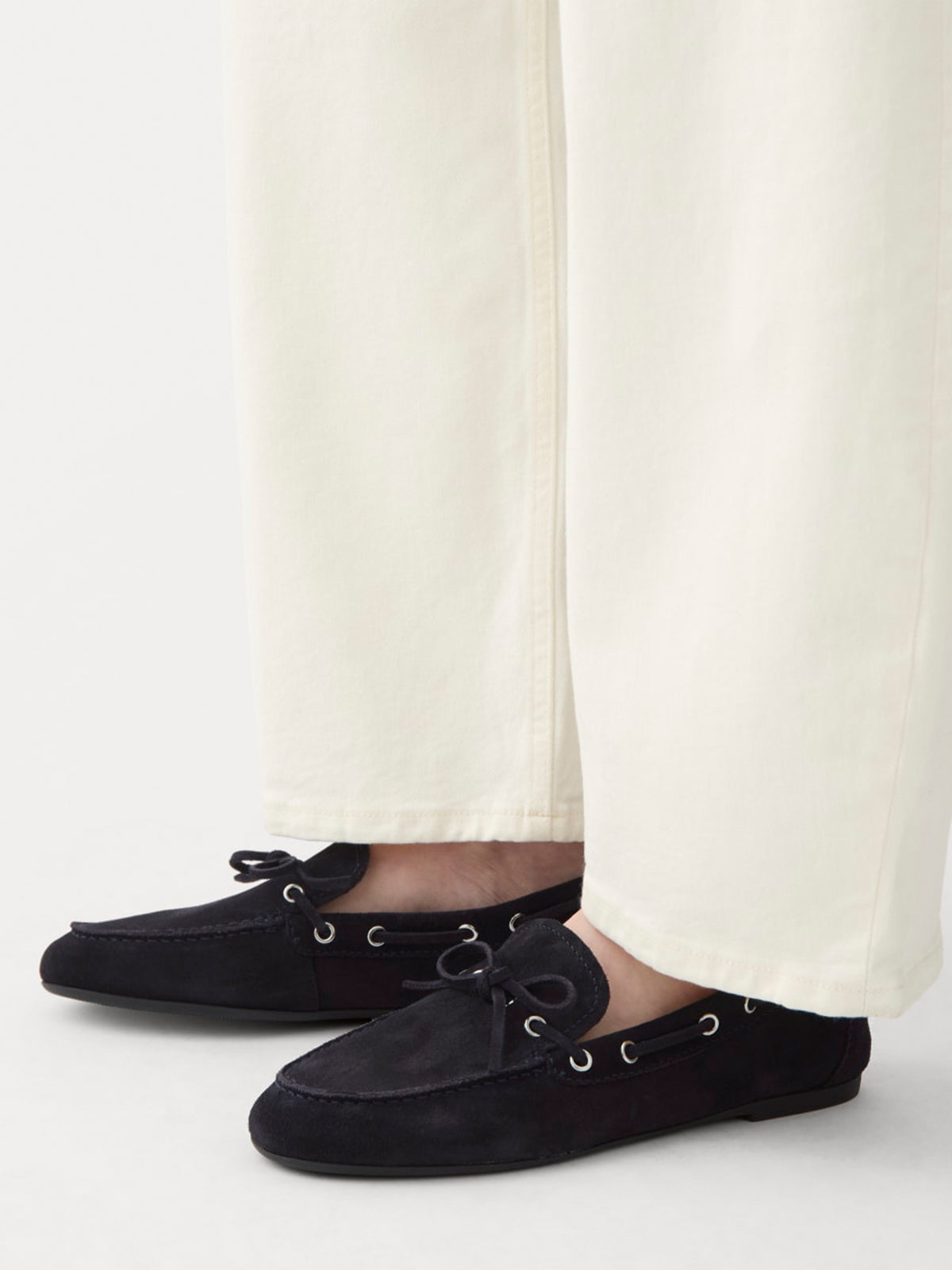 Dark Navy Faux Suede Round-Toe Front Bow And Lace Edge With Eyelets Flats