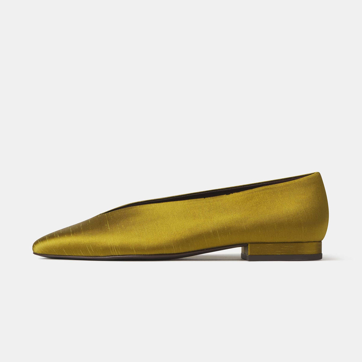 Chic Slip-On Pointed-Toe Simple Ballet Flats - Champagne Satin