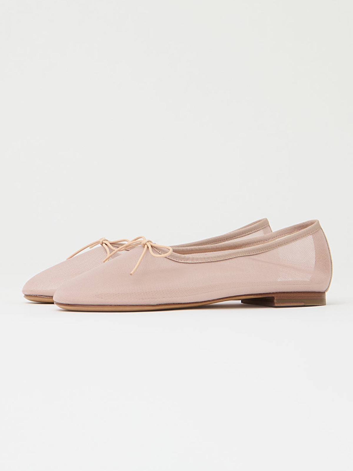 Beige Mesh Round-Toe Simple Chic Ballet Flats With Front Bow