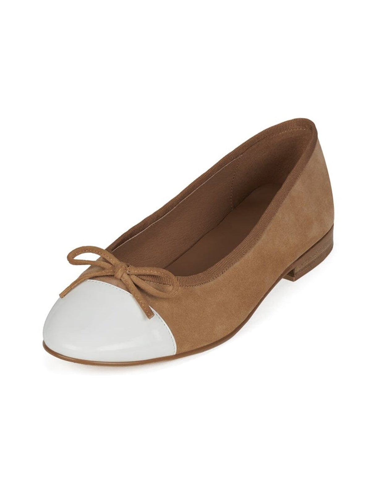Tan and White Round-Toe Front Bow Slip-On Ballet Flats