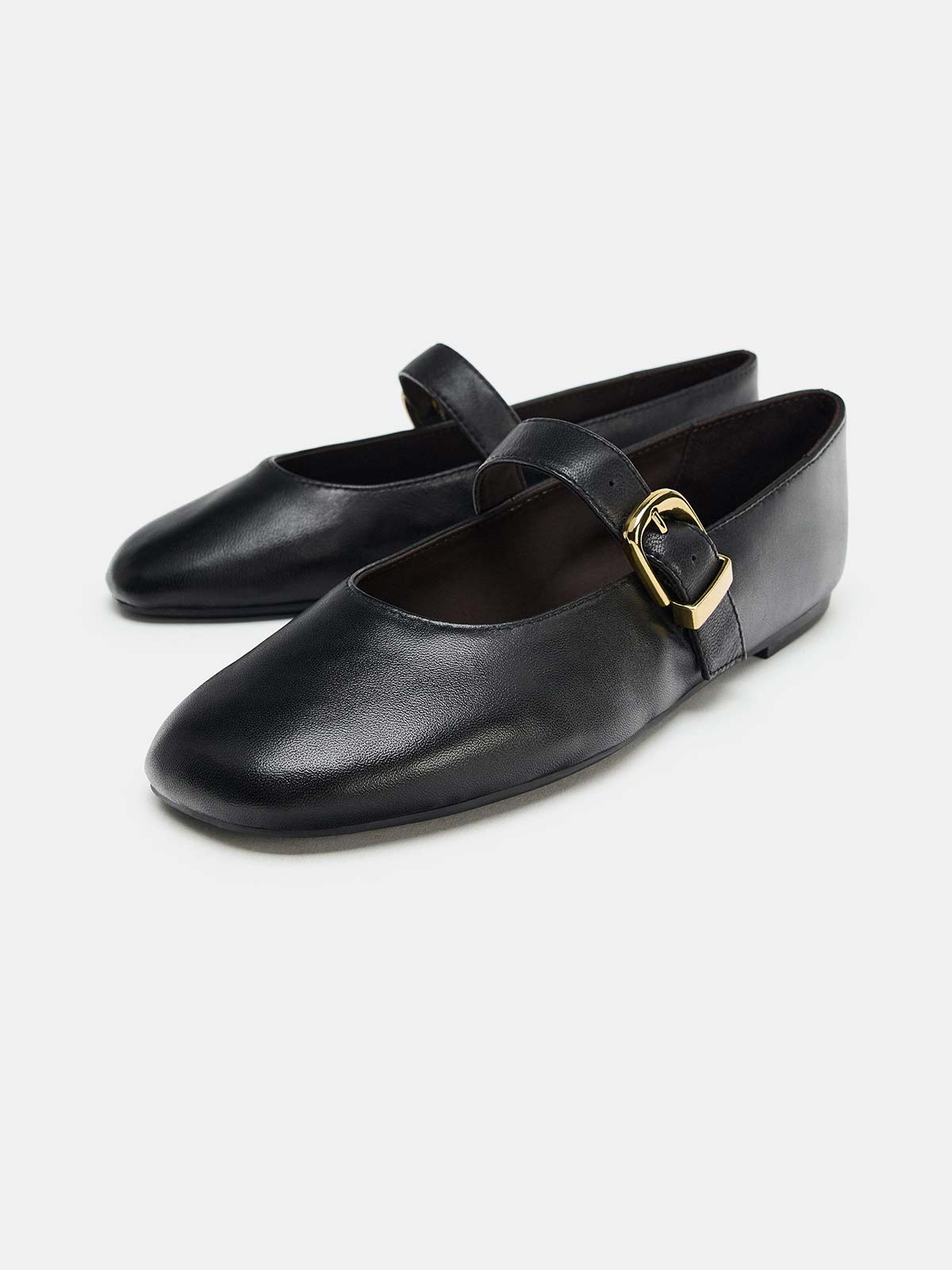 Black Round-Toe Buckle Middle Strap Slip-On Ballet Chic Flats