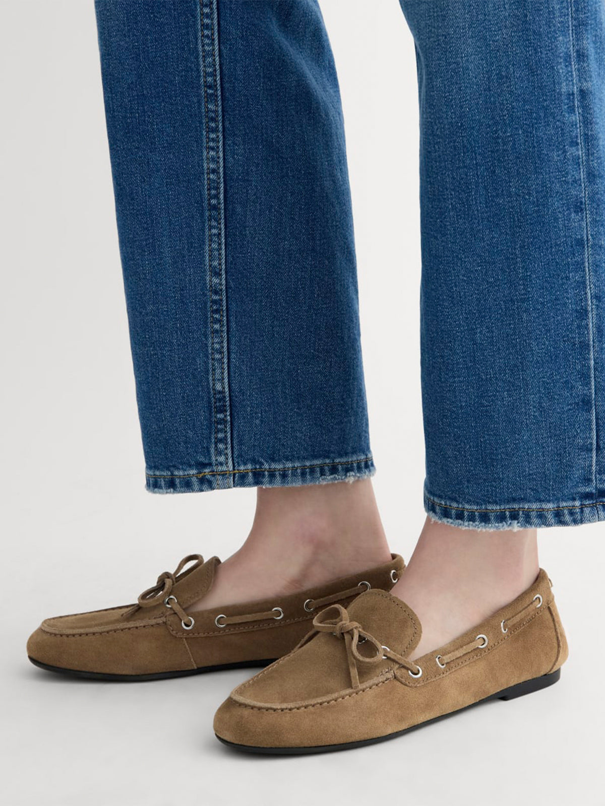 Brown Faux Suede Round-Toe Front Bow And Lace Edge With Eyelets Flats