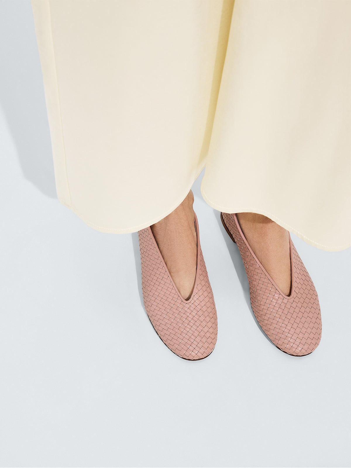 Pink Woven Vegan Leather Round-Toe Classic Slip-On Ballet Flats