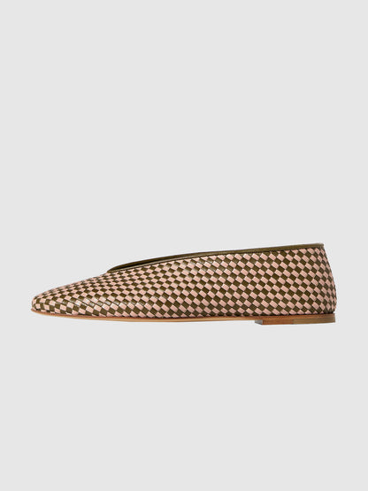 Green And Ivory Woven Vegan Leather Round-Toe Classic Slip-On Ballet Flats