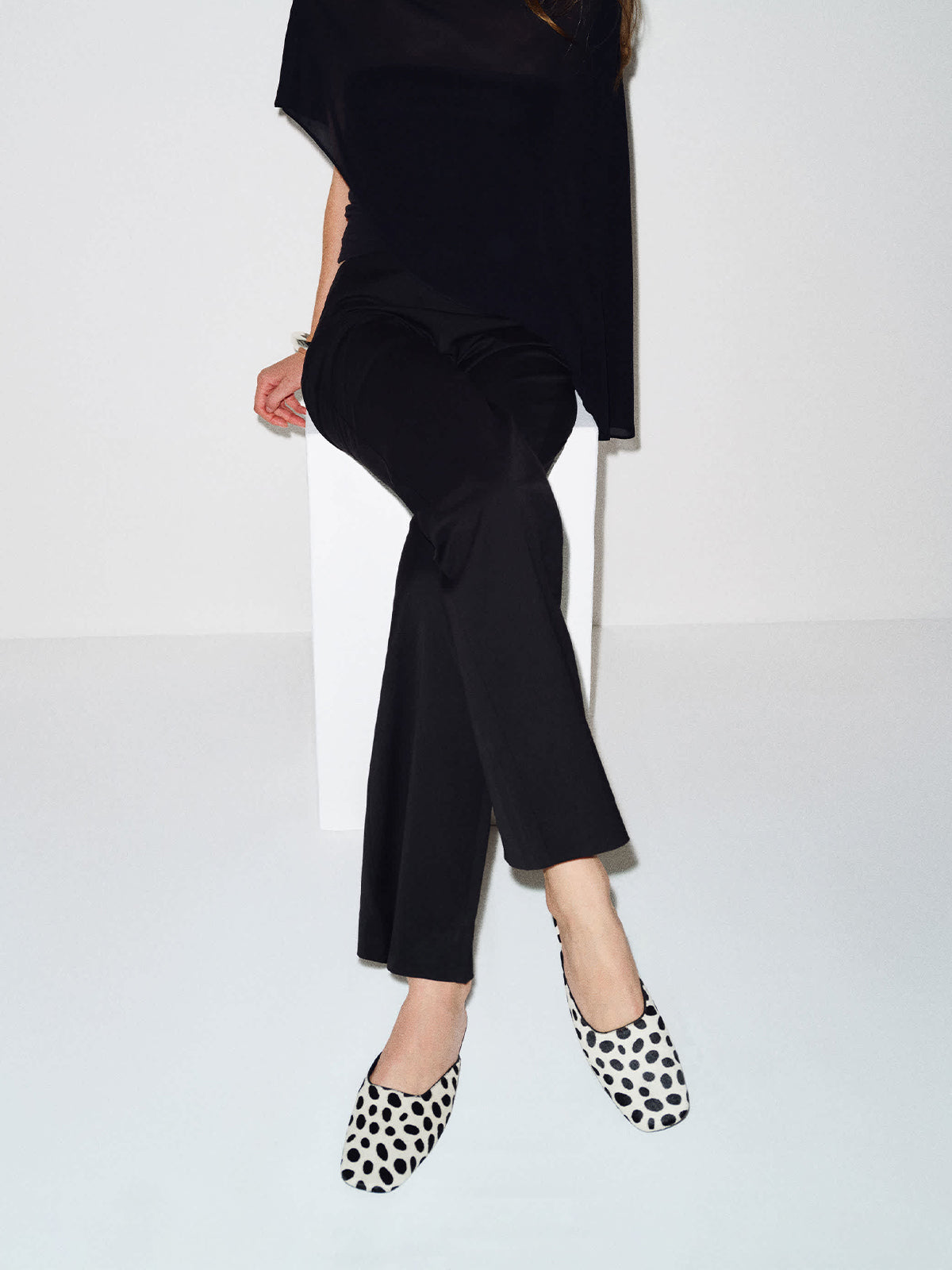 Cow Pattern Pony Hair Vegan Leather Square-Toe Backless Slip-On Flat Mules