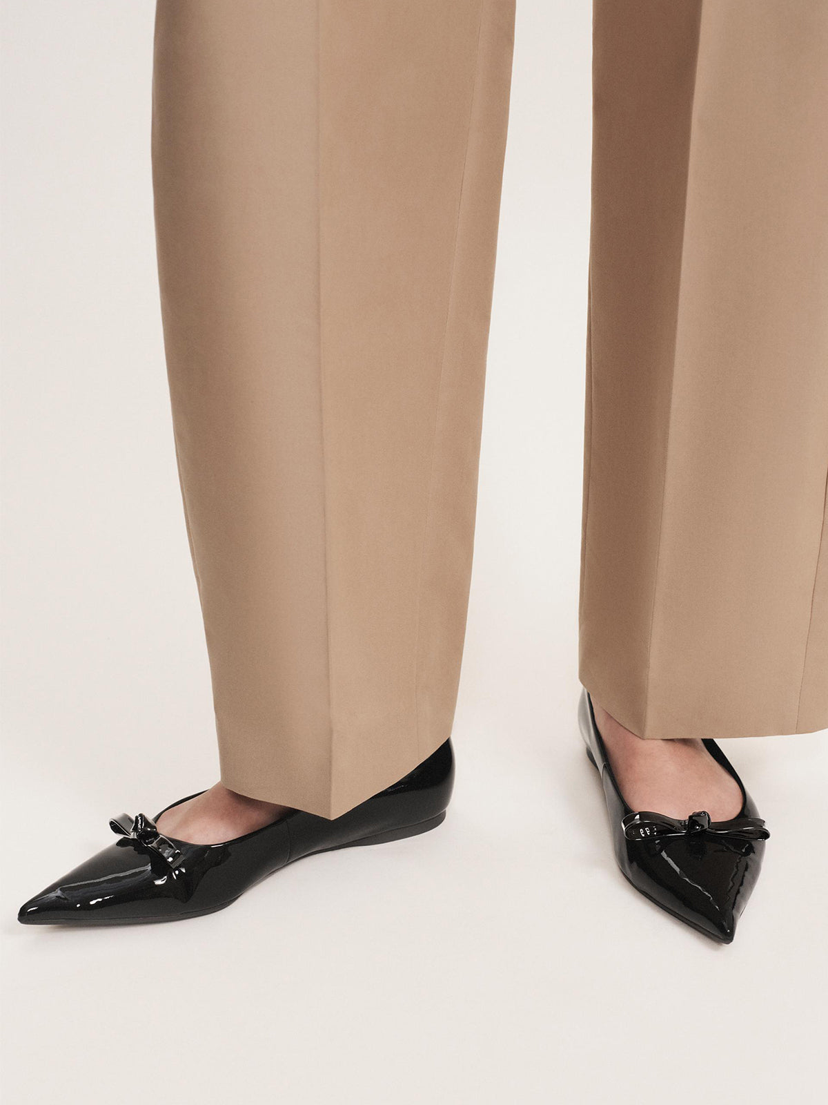 Black Patent Leather Pointed-Toe Front Bow Slip-On Flats
