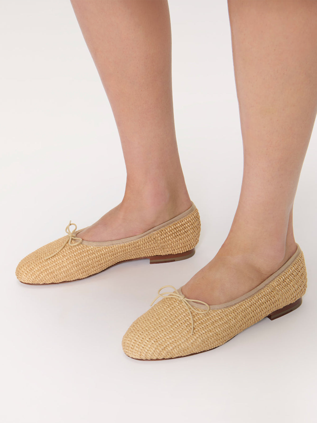Beige Woven Round-Toe Simple Chic Ballet Flats With Front Bow