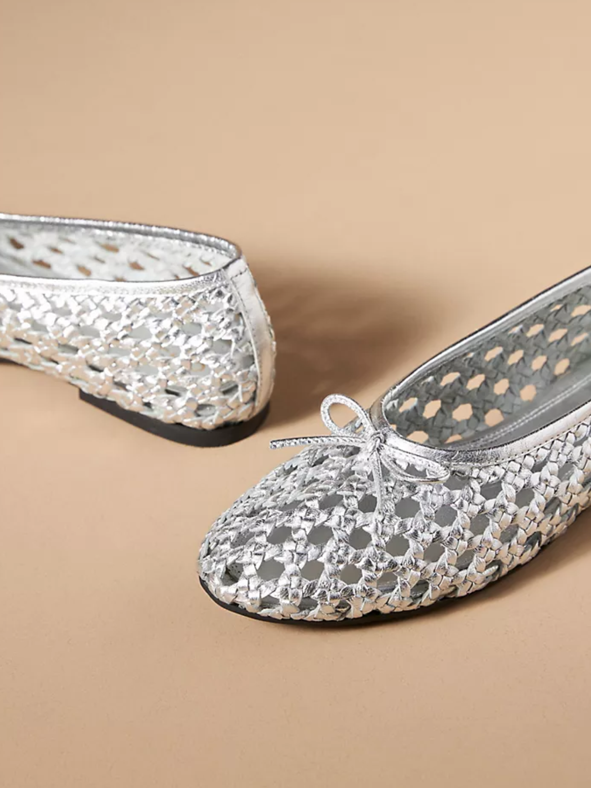 Metallic Silver Boho Woven Hollow-Out Ballet Flats With Dainty Bow