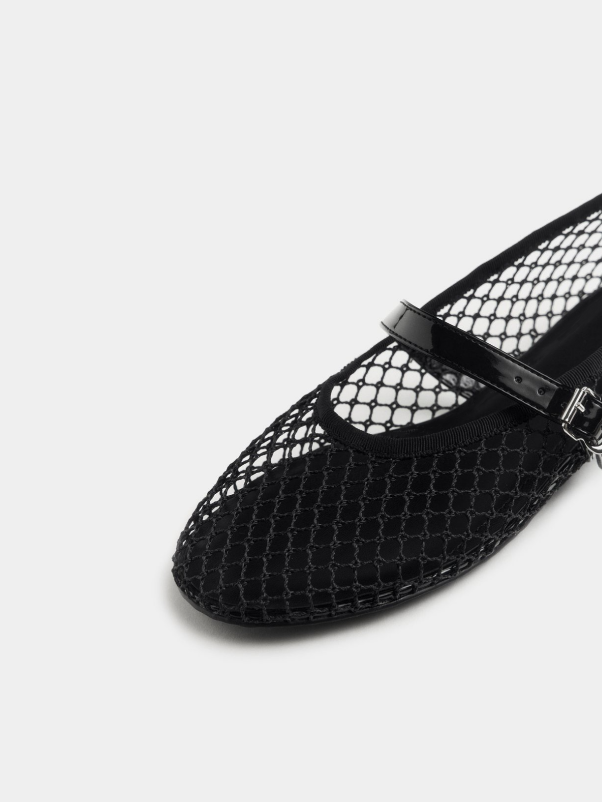 Fishnet Round-Toe Ballet Flats Mary Janes With Buckled Strap In Black